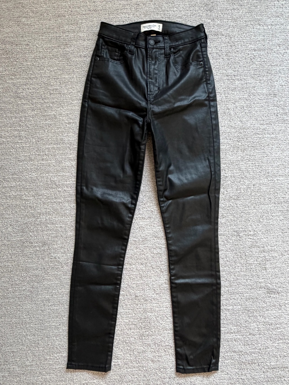 Abercrombie & Fitch Black Coated Denim Super Skinny Ankle High Rise Size 25/0R